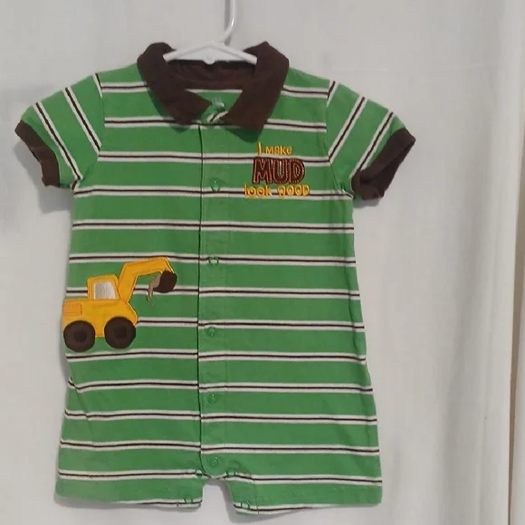 3 Carter's Rompers - Picture 5 of 7